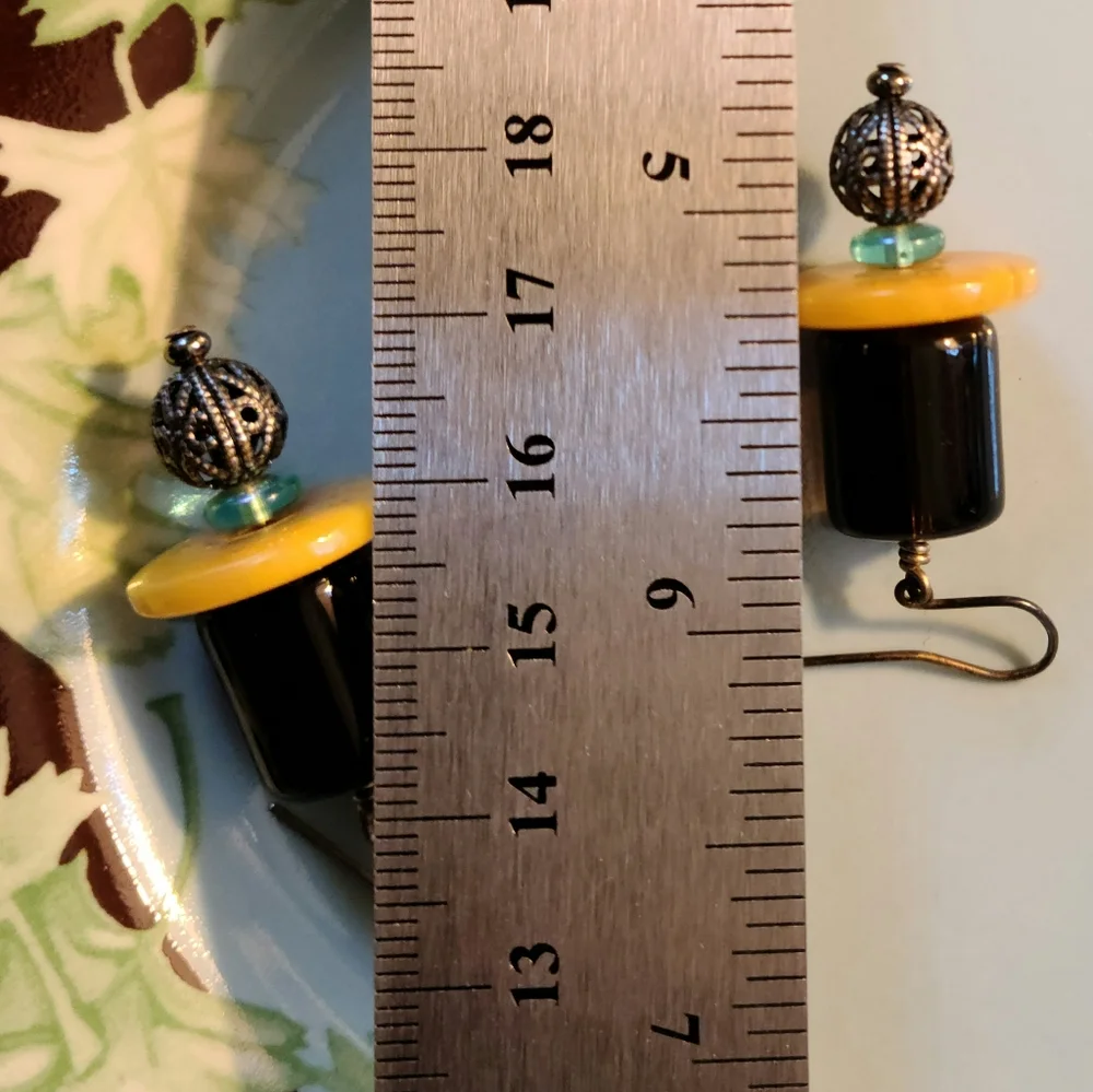 COPY - Hand crafted Earrings - Picture 4 of 5